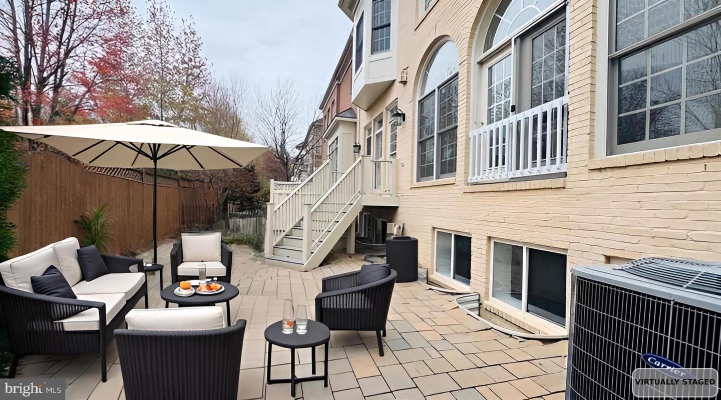 12798 FOX KEEP RUN, FAIRFAX, Virginia 22033, 4 Bedrooms Bedrooms, ,4 BathroomsBathrooms,Residential,For sale,12798 FOX KEEP RUN,VAFX2279654 MLS # VAFX2279654