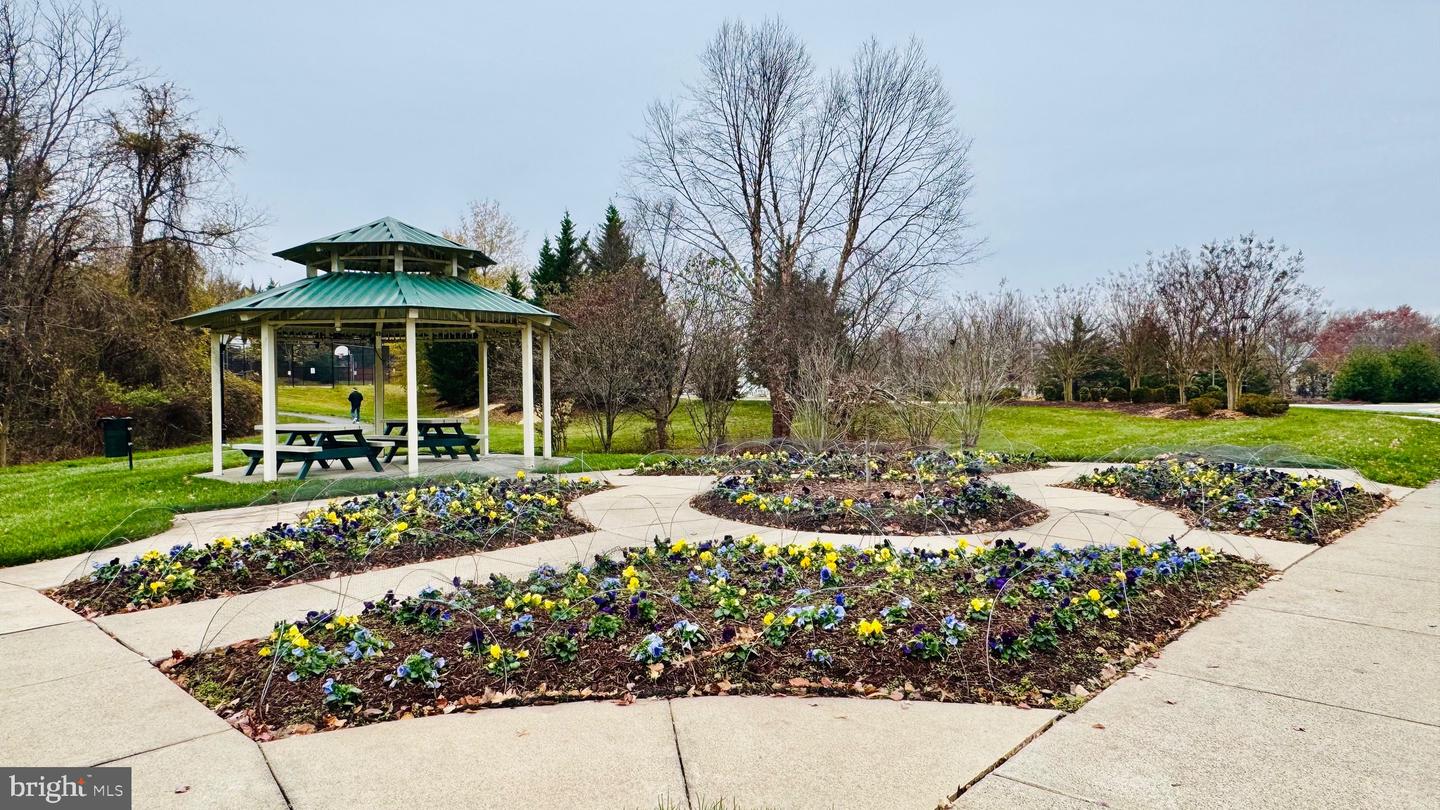 12798 FOX KEEP RUN, FAIRFAX, Virginia 22033, 4 Bedrooms Bedrooms, ,4 BathroomsBathrooms,Residential,For sale,12798 FOX KEEP RUN,VAFX2279654 MLS # VAFX2279654