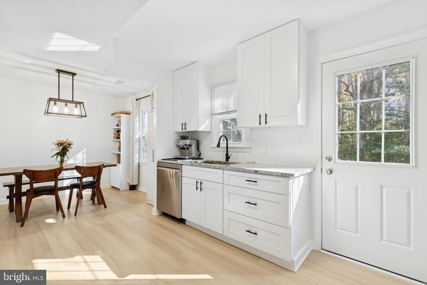 5 EVERGREEN LN, STAFFORD, Virginia 22554, 3 Bedrooms Bedrooms, ,1 BathroomBathrooms,Residential,For sale,5 EVERGREEN LN,VAST2044322 MLS # VAST2044322 5 EVERGREEN LN, STAFFORD, Virginia 22554, 3 Bedrooms Bedrooms, ,1 BathroomBathrooms,Residential,For sale,5 EVERGREEN LN,VAST2044322 MLS # VAST2044322