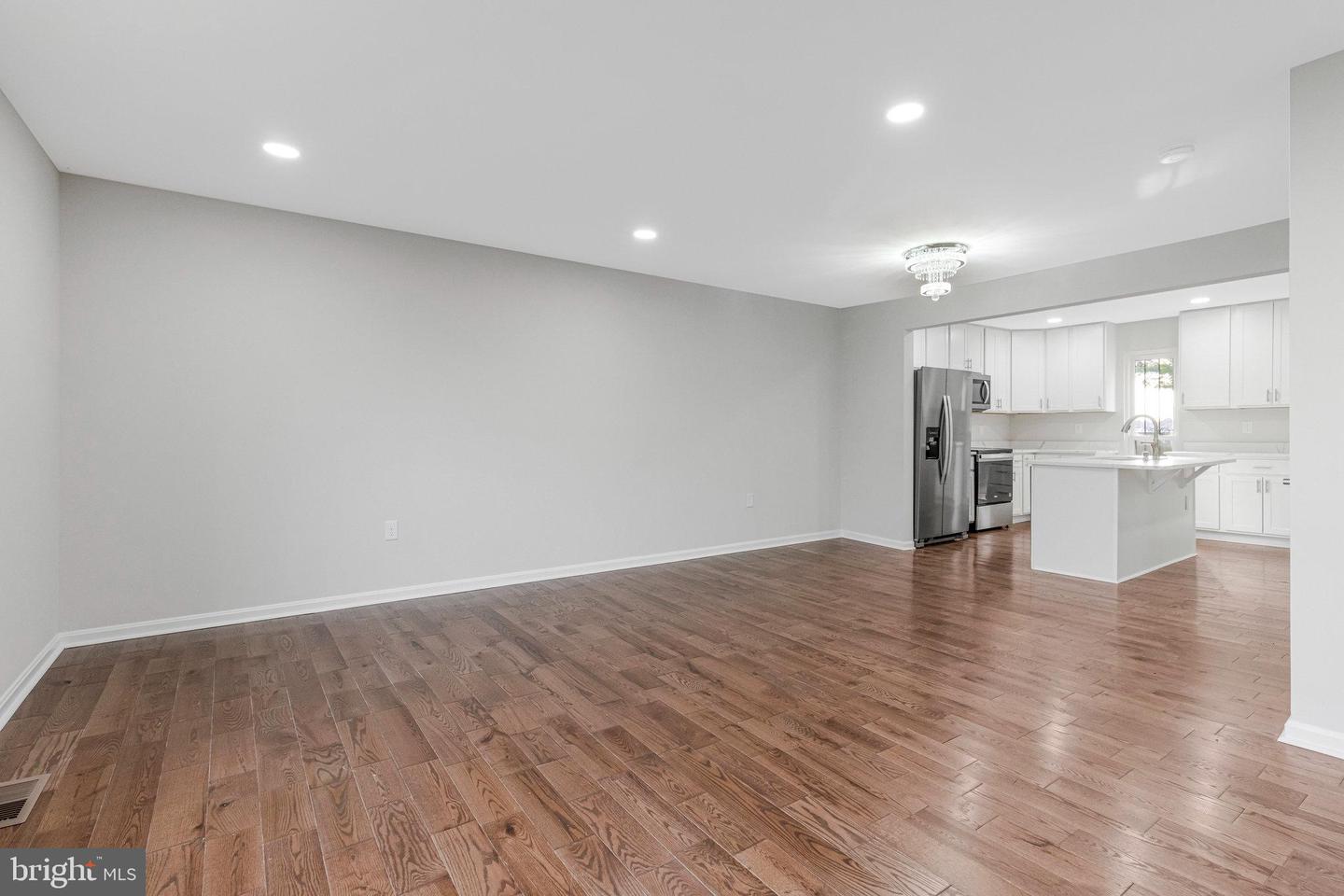 800 WHEELER HILL DR SE #800, WASHINGTON, District Of Columbia 20032, 4 Bedrooms Bedrooms, ,3 BathroomsBathrooms,Residential,For sale,800 WHEELER HILL DR SE #800,DCDC2232344 MLS # DCDC2232344