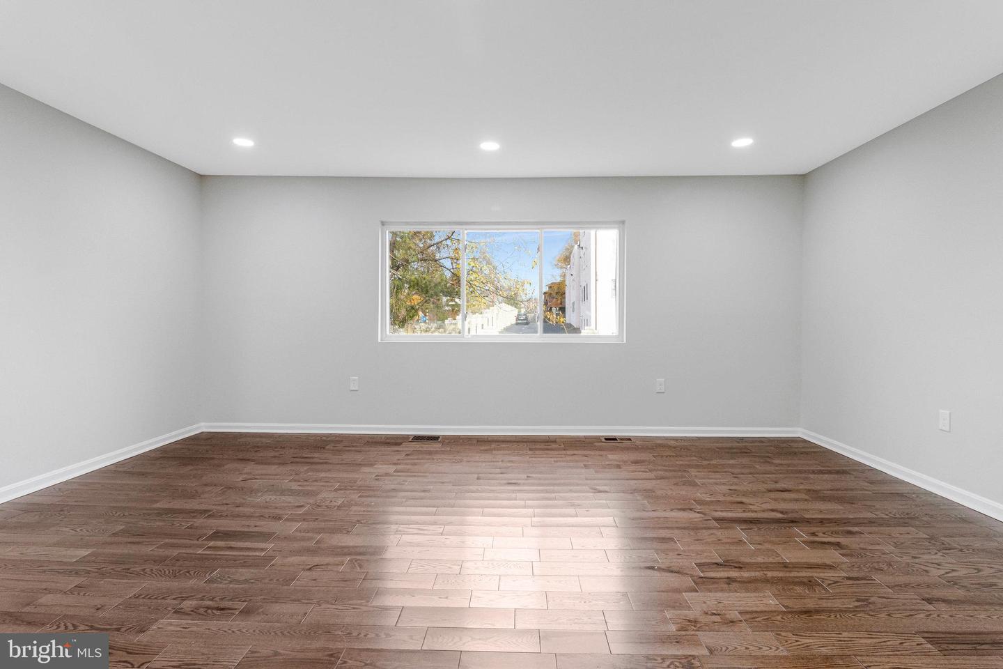 800 WHEELER HILL DR SE #800, WASHINGTON, District Of Columbia 20032, 4 Bedrooms Bedrooms, ,3 BathroomsBathrooms,Residential,For sale,800 WHEELER HILL DR SE #800,DCDC2232344 MLS # DCDC2232344