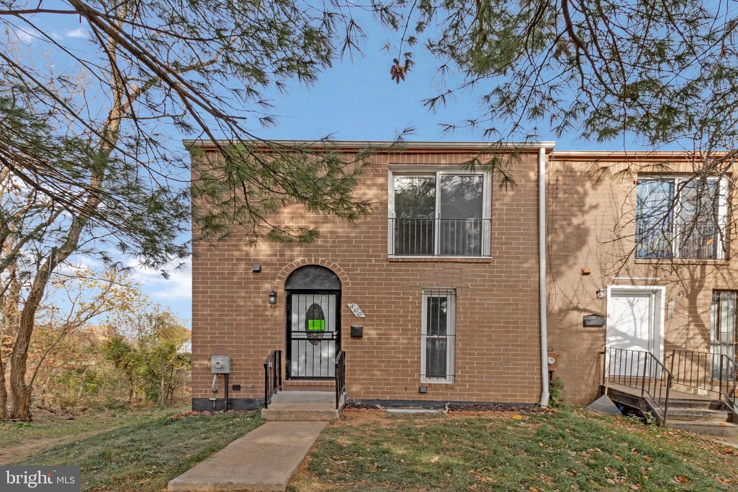 800 WHEELER HILL DR SE #800, WASHINGTON, District Of Columbia 20032, 4 Bedrooms Bedrooms, ,3 BathroomsBathrooms,Residential,For sale,800 WHEELER HILL DR SE #800,DCDC2232344 MLS # DCDC2232344