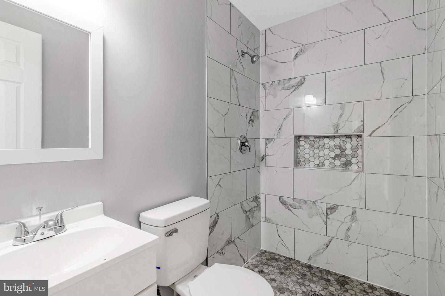 800 WHEELER HILL DR SE #800, WASHINGTON, District Of Columbia 20032, 4 Bedrooms Bedrooms, ,3 BathroomsBathrooms,Residential,For sale,800 WHEELER HILL DR SE #800,DCDC2232344 MLS # DCDC2232344