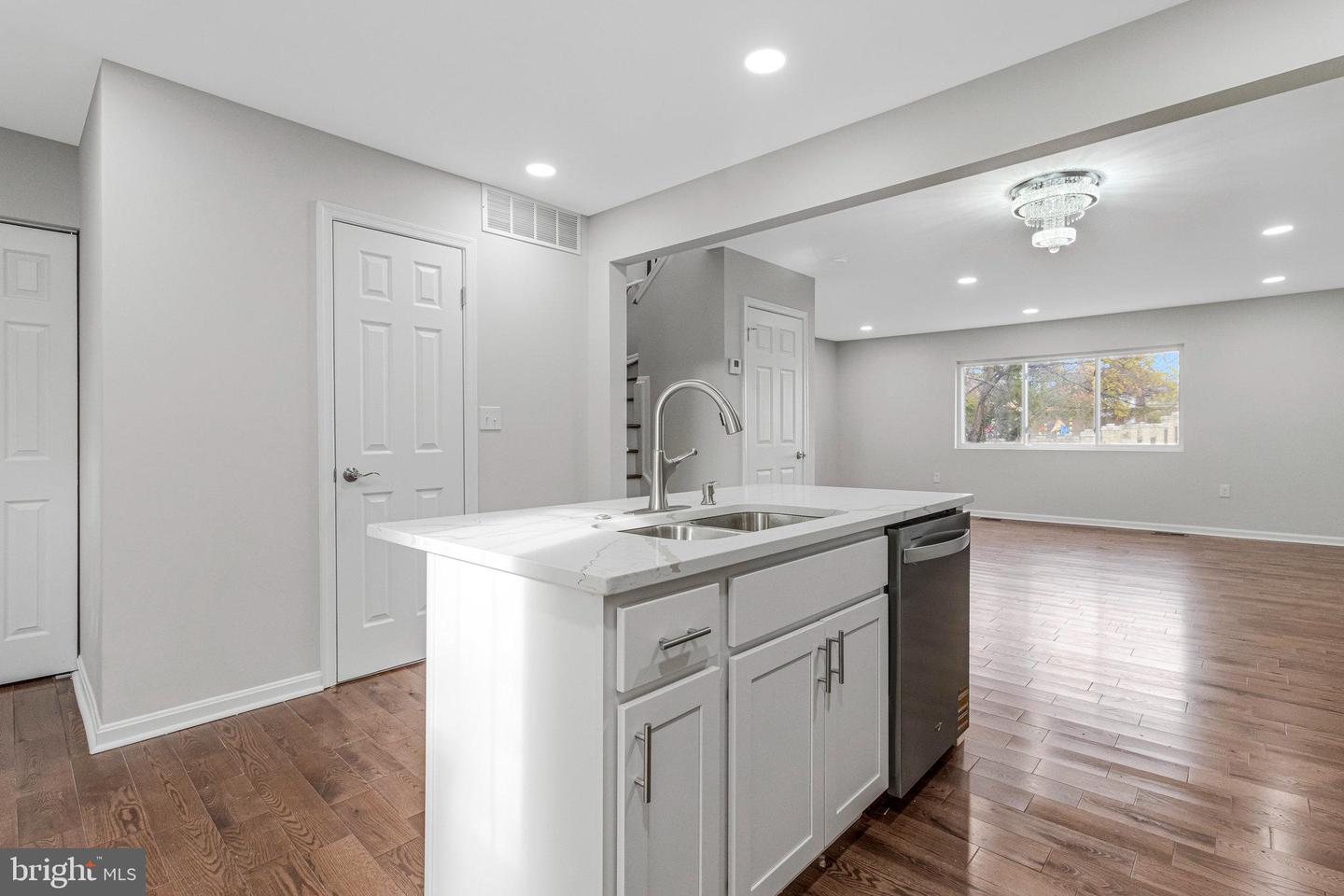 800 WHEELER HILL DR SE #800, WASHINGTON, District Of Columbia 20032, 4 Bedrooms Bedrooms, ,3 BathroomsBathrooms,Residential,For sale,800 WHEELER HILL DR SE #800,DCDC2232344 MLS # DCDC2232344