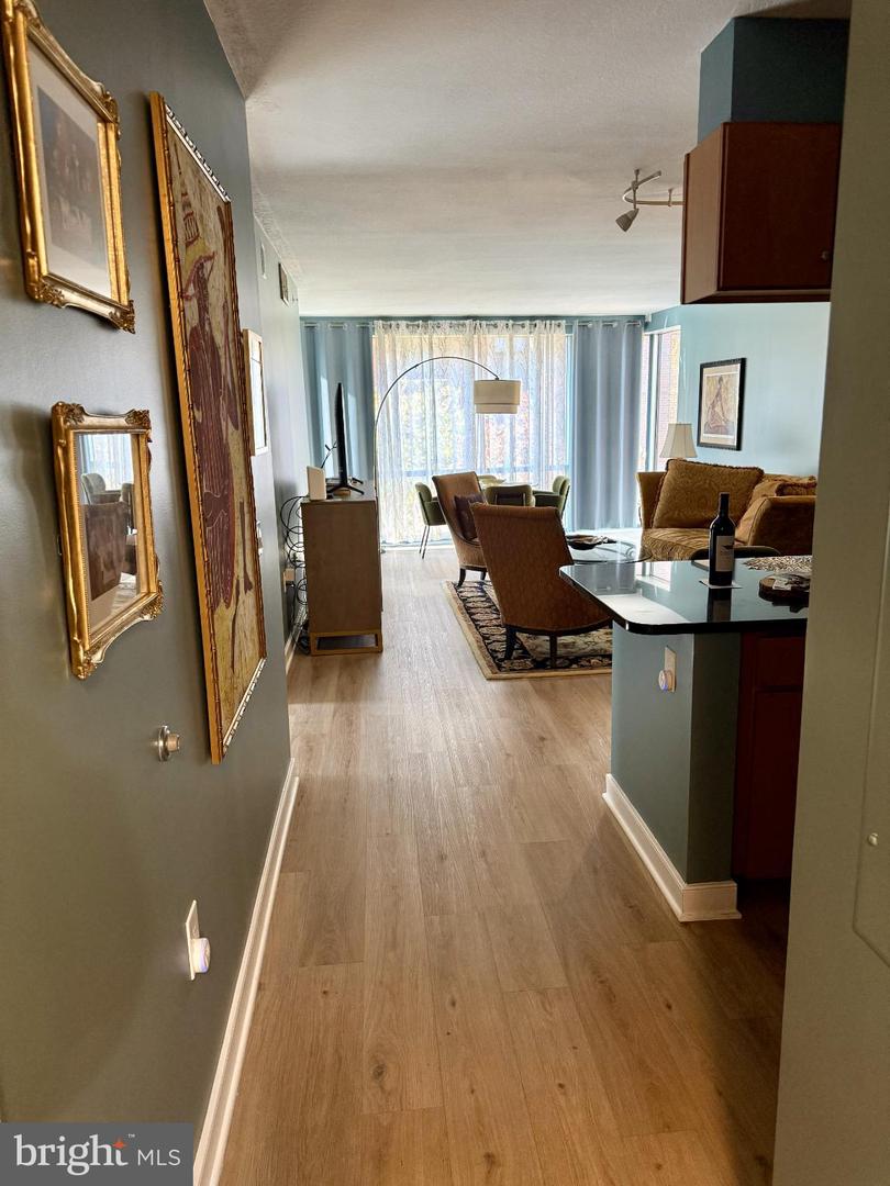 1117 10TH ST NW #301, WASHINGTON, District Of Columbia 20001, 2 Bedrooms Bedrooms, 4 Rooms Rooms,2 BathroomsBathrooms,Residential,For sale,1117 10TH ST NW #301,DCDC2232368 MLS # DCDC2232368