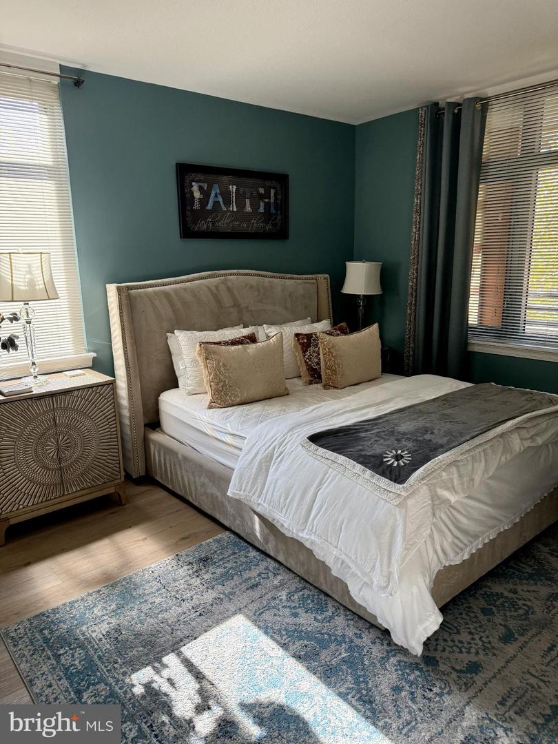 1117 10TH ST NW #301, WASHINGTON, District Of Columbia 20001, 2 Bedrooms Bedrooms, 4 Rooms Rooms,2 BathroomsBathrooms,Residential,For sale,1117 10TH ST NW #301,DCDC2232368 MLS # DCDC2232368