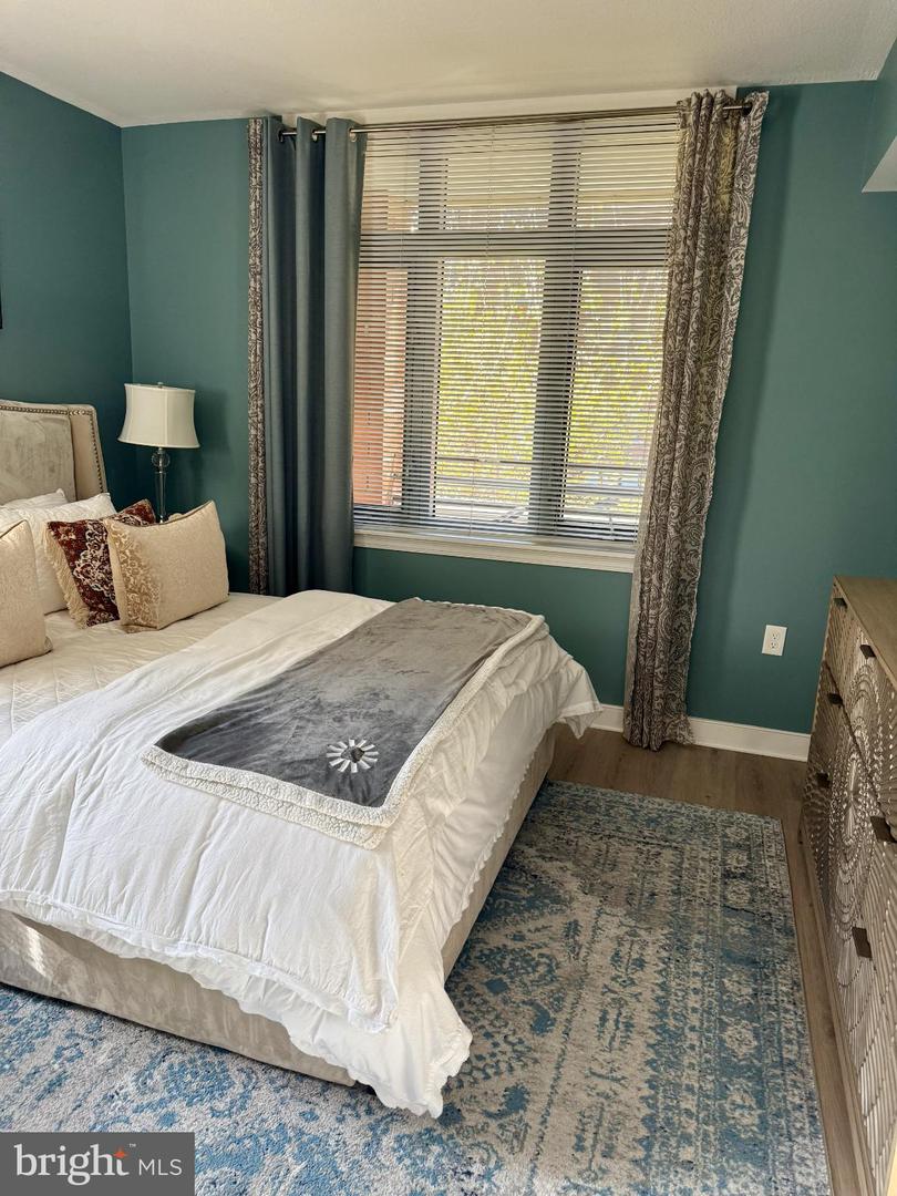 1117 10TH ST NW #301, WASHINGTON, District Of Columbia 20001, 2 Bedrooms Bedrooms, 4 Rooms Rooms,2 BathroomsBathrooms,Residential,For sale,1117 10TH ST NW #301,DCDC2232368 MLS # DCDC2232368