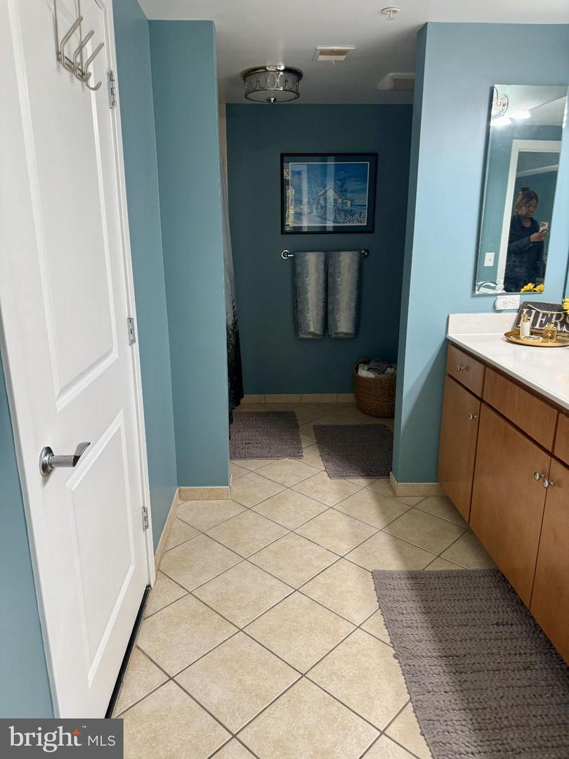 1117 10TH ST NW #301, WASHINGTON, District Of Columbia 20001, 2 Bedrooms Bedrooms, 4 Rooms Rooms,2 BathroomsBathrooms,Residential,For sale,1117 10TH ST NW #301,DCDC2232368 MLS # DCDC2232368