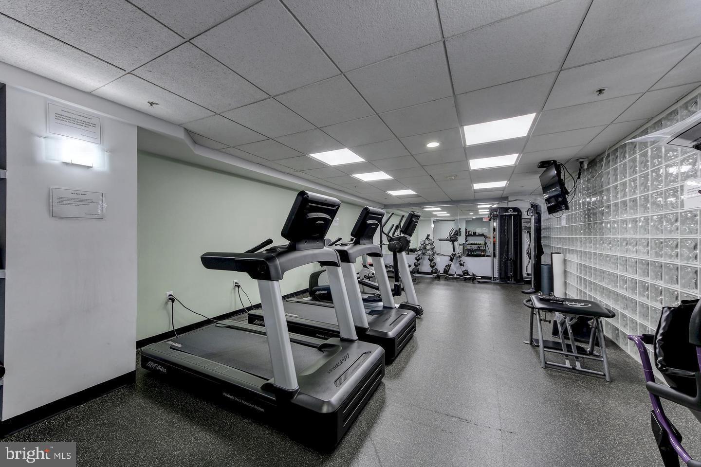 1117 10TH ST NW #301, WASHINGTON, District Of Columbia 20001, 2 Bedrooms Bedrooms, 4 Rooms Rooms,2 BathroomsBathrooms,Residential,For sale,1117 10TH ST NW #301,DCDC2232368 MLS # DCDC2232368