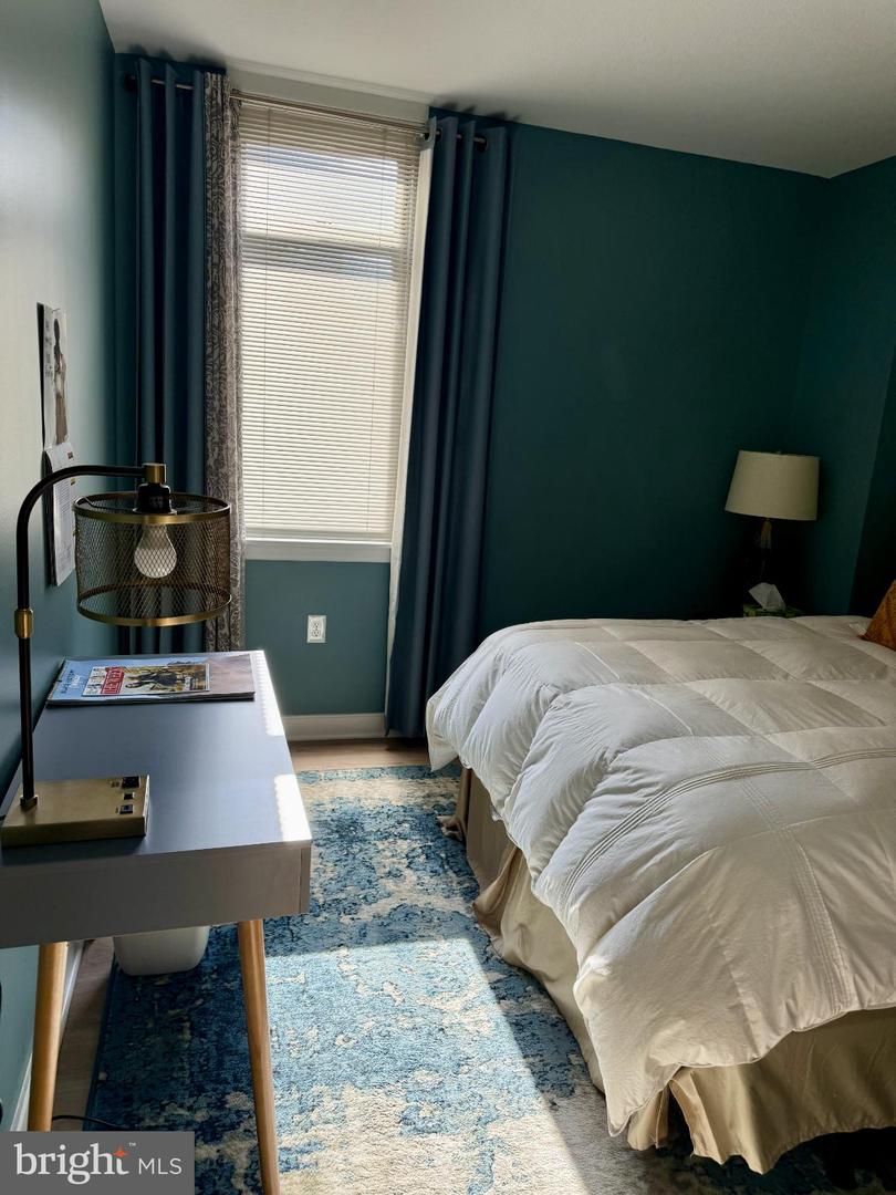 1117 10TH ST NW #301, WASHINGTON, District Of Columbia 20001, 2 Bedrooms Bedrooms, 4 Rooms Rooms,2 BathroomsBathrooms,Residential,For sale,1117 10TH ST NW #301,DCDC2232368 MLS # DCDC2232368