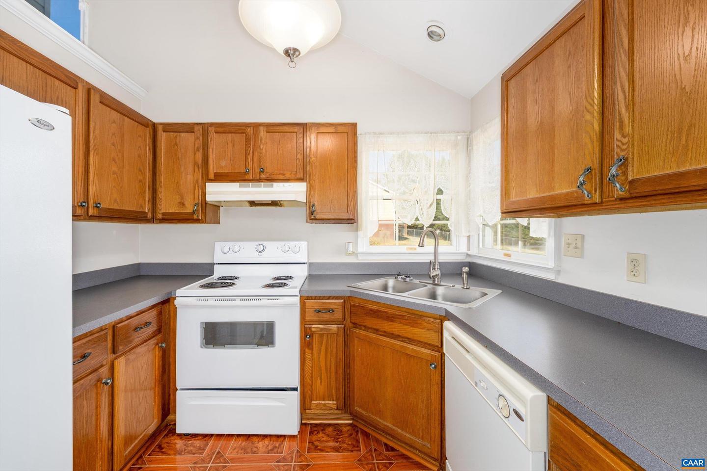 715 PREDDY CREEK RD, BARBOURSVILLE, Virginia 22923, 3 Bedrooms Bedrooms, ,3 BathroomsBathrooms,Residential,For sale,715 PREDDY CREEK RD,671252 MLS # 671252 715 PREDDY CREEK RD, BARBOURSVILLE, Virginia 22923, 3 Bedrooms Bedrooms, ,3 BathroomsBathrooms,Residential,For sale,715 PREDDY CREEK RD,671252 MLS # 671252