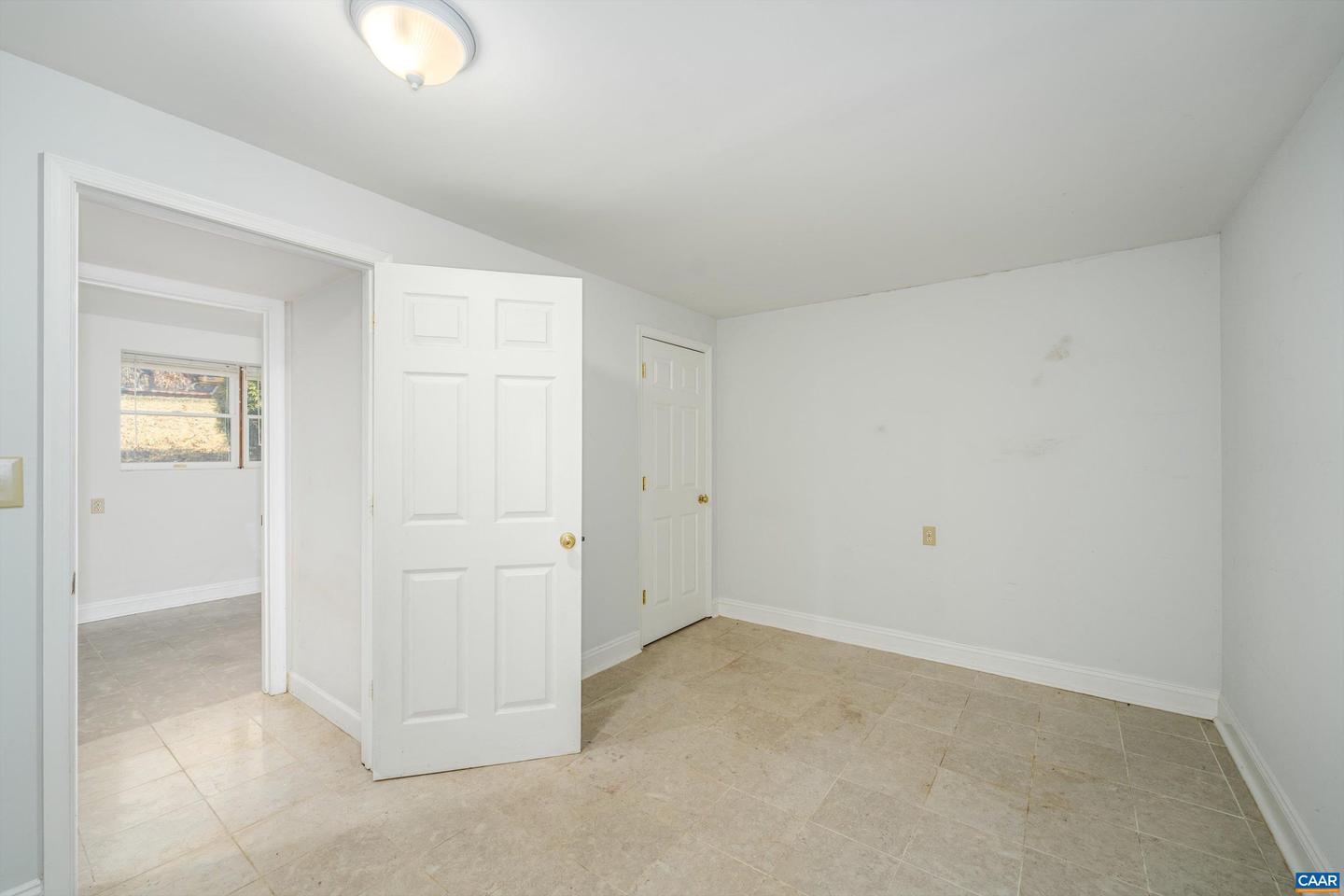 715 PREDDY CREEK RD, BARBOURSVILLE, Virginia 22923, 3 Bedrooms Bedrooms, ,3 BathroomsBathrooms,Residential,For sale,715 PREDDY CREEK RD,671252 MLS # 671252 715 PREDDY CREEK RD, BARBOURSVILLE, Virginia 22923, 3 Bedrooms Bedrooms, ,3 BathroomsBathrooms,Residential,For sale,715 PREDDY CREEK RD,671252 MLS # 671252