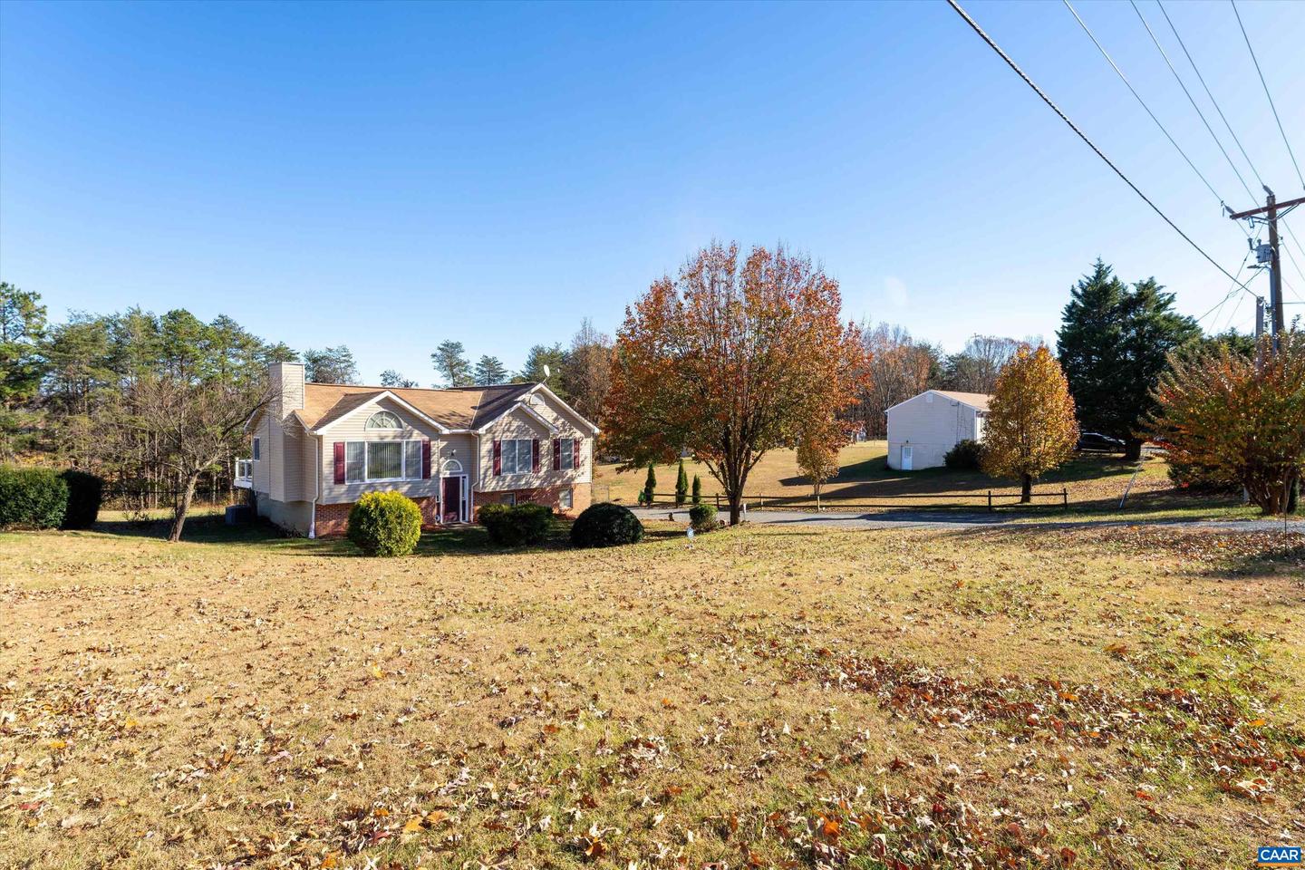 715 PREDDY CREEK RD, BARBOURSVILLE, Virginia 22923, 3 Bedrooms Bedrooms, ,3 BathroomsBathrooms,Residential,For sale,715 PREDDY CREEK RD,671252 MLS # 671252 715 PREDDY CREEK RD, BARBOURSVILLE, Virginia 22923, 3 Bedrooms Bedrooms, ,3 BathroomsBathrooms,Residential,For sale,715 PREDDY CREEK RD,671252 MLS # 671252