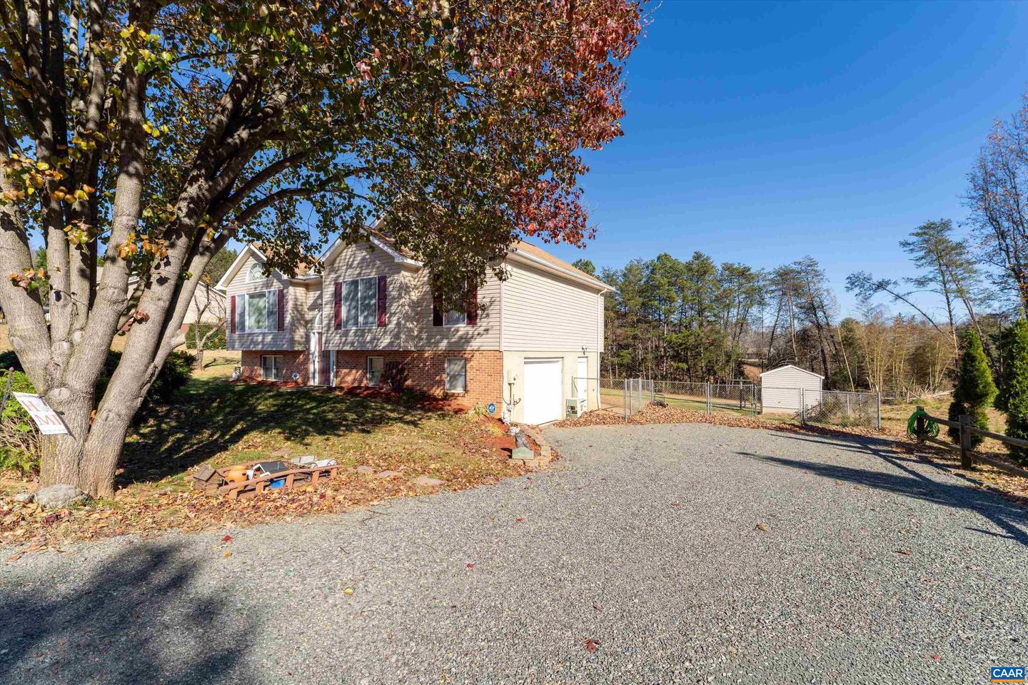 715 PREDDY CREEK RD, BARBOURSVILLE, Virginia 22923, 3 Bedrooms Bedrooms, ,3 BathroomsBathrooms,Residential,For sale,715 PREDDY CREEK RD,671252 MLS # 671252 715 PREDDY CREEK RD, BARBOURSVILLE, Virginia 22923, 3 Bedrooms Bedrooms, ,3 BathroomsBathrooms,Residential,For sale,715 PREDDY CREEK RD,671252 MLS # 671252