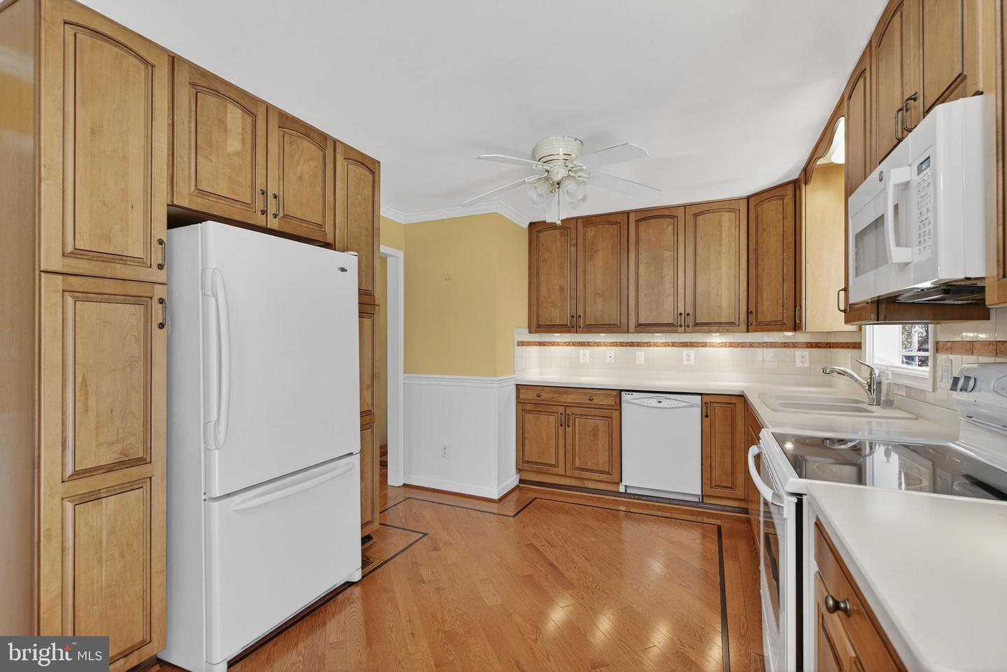 10823 MOORE DR, MANASSAS, Virginia 20111, 3 Bedrooms Bedrooms, ,3 BathroomsBathrooms,Residential,For sale,10823 MOORE DR,VAPW2108024 MLS # VAPW2108024