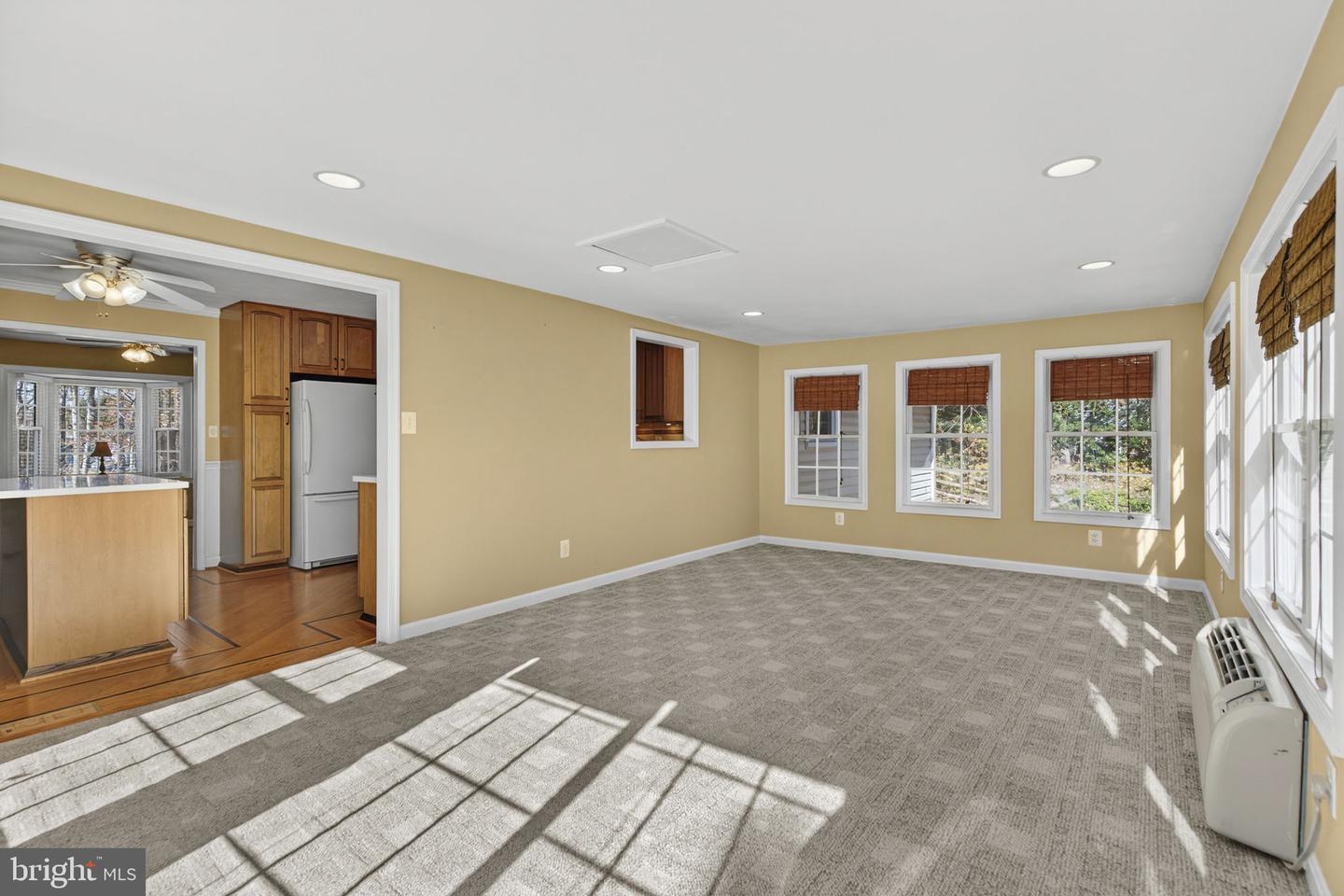 10823 MOORE DR, MANASSAS, Virginia 20111, 3 Bedrooms Bedrooms, ,3 BathroomsBathrooms,Residential,For sale,10823 MOORE DR,VAPW2108024 MLS # VAPW2108024