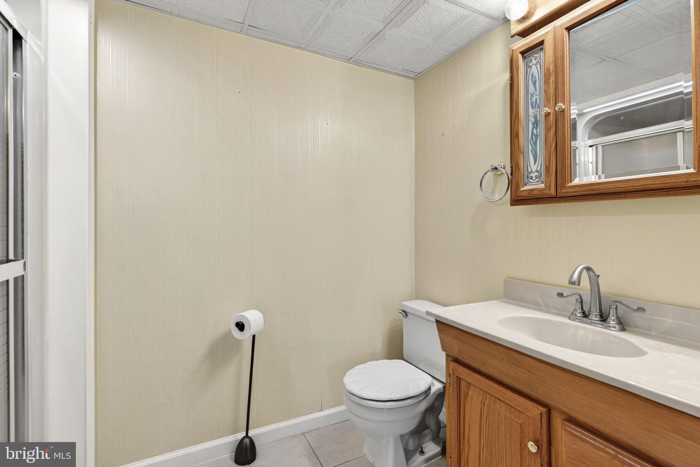 10823 MOORE DR, MANASSAS, Virginia 20111, 3 Bedrooms Bedrooms, ,3 BathroomsBathrooms,Residential,For sale,10823 MOORE DR,VAPW2108024 MLS # VAPW2108024