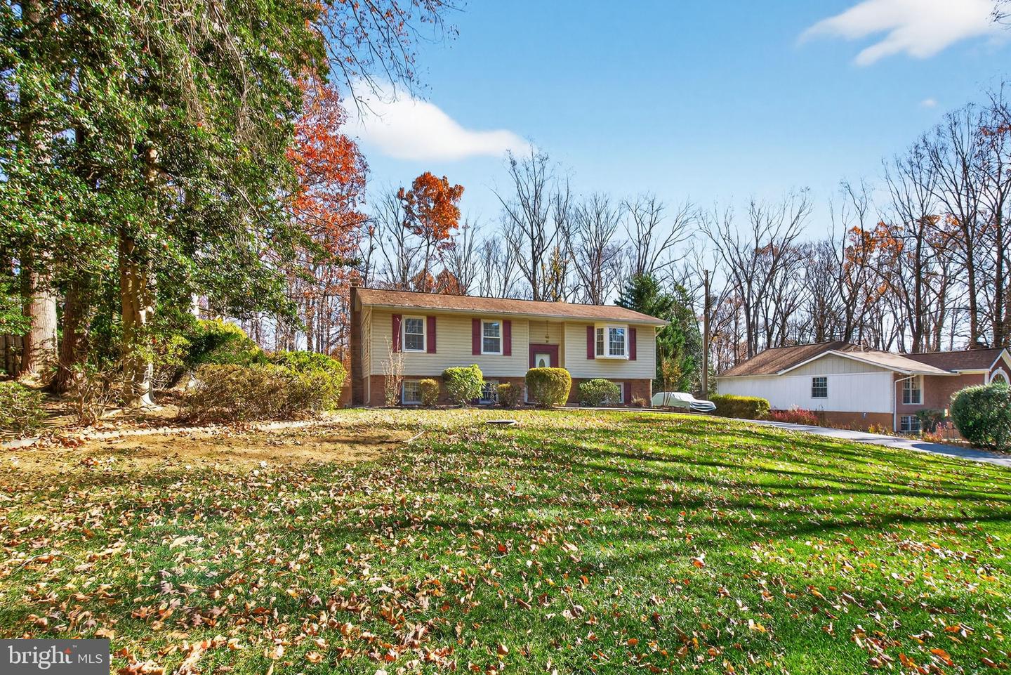 10823 MOORE DR, MANASSAS, Virginia 20111, 3 Bedrooms Bedrooms, ,3 BathroomsBathrooms,Residential,For sale,10823 MOORE DR,VAPW2108024 MLS # VAPW2108024