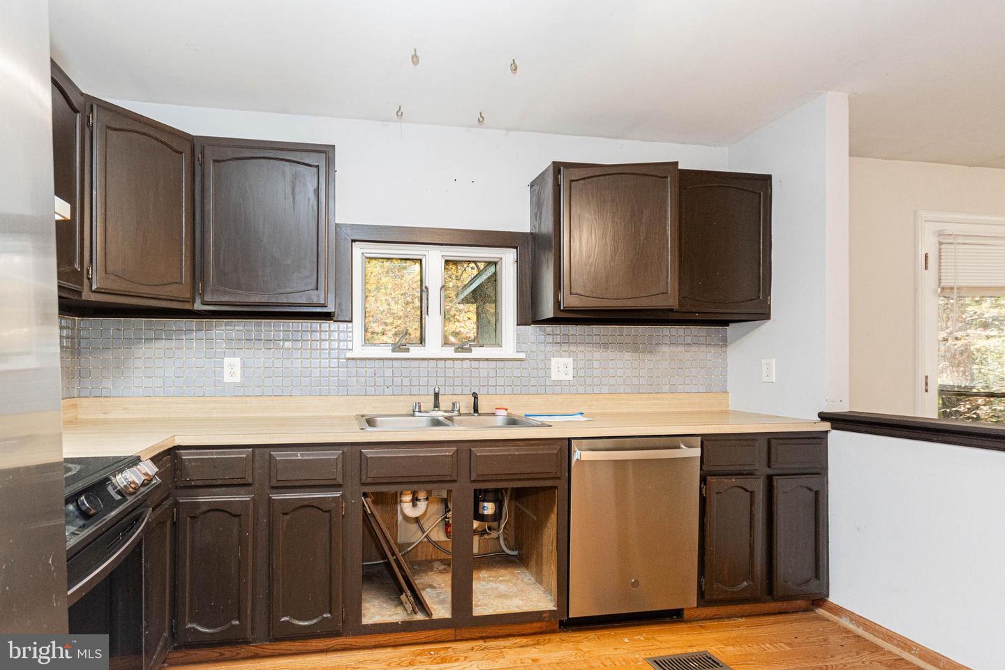 2018 FARRAGUT DR, STAFFORD, Virginia 22554, 4 Bedrooms Bedrooms, ,2 BathroomsBathrooms,Residential,For sale,2018 FARRAGUT DR,VAST2044334 MLS # VAST2044334