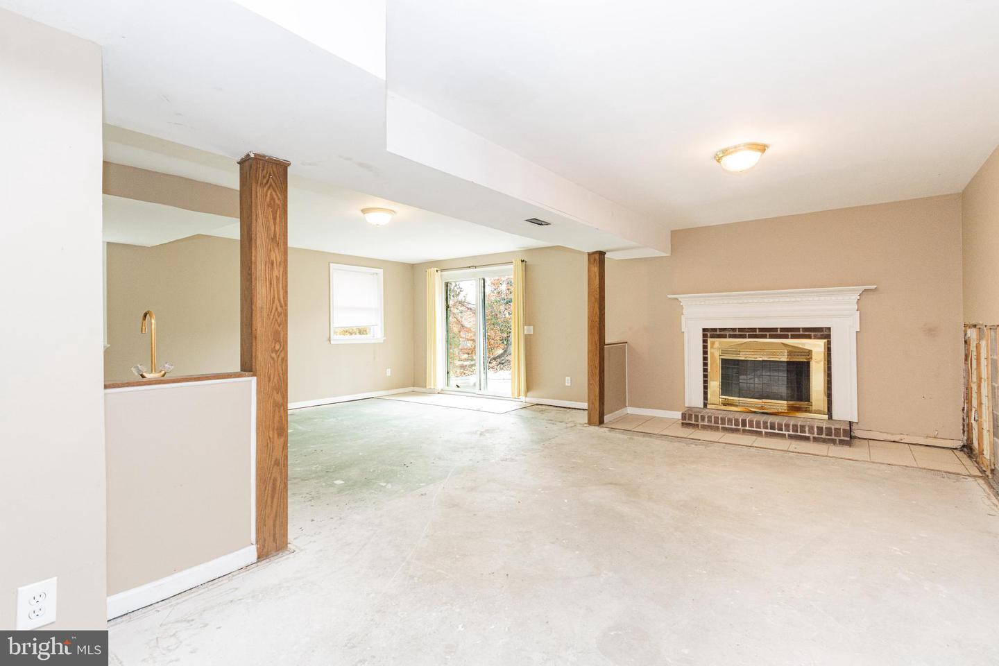 2018 FARRAGUT DR, STAFFORD, Virginia 22554, 4 Bedrooms Bedrooms, ,2 BathroomsBathrooms,Residential,For sale,2018 FARRAGUT DR,VAST2044334 MLS # VAST2044334