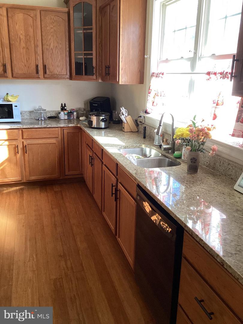 7612 MARYE RD, SPOTSYLVANIA, Virginia 22551, 3 Bedrooms Bedrooms, ,2 BathroomsBathrooms,Residential,For sale,7612 MARYE RD,VASP2037710 MLS # VASP2037710