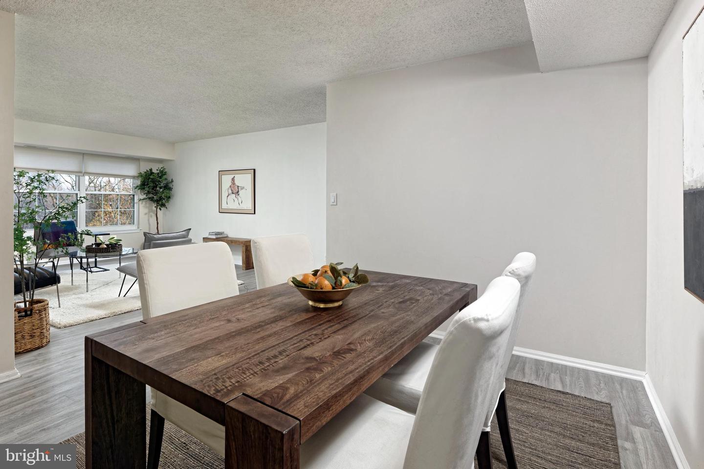 7680 TREMAYNE PL #308, MCLEAN, Virginia 22102, 3 Bedrooms Bedrooms, ,2 BathroomsBathrooms,Residential,For sale,7680 TREMAYNE PL #308,VAFX2279698 MLS # VAFX2279698