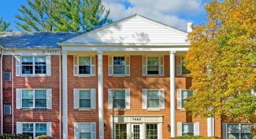 7680 TREMAYNE PL #308, MCLEAN, Virginia 22102, 3 Bedrooms Bedrooms, ,2 BathroomsBathrooms,Residential,For sale,7680 TREMAYNE PL #308,VAFX2279698 MLS # VAFX2279698