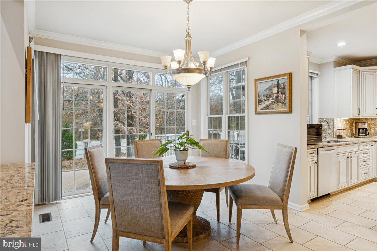 301 MARJORIE LN, HERNDON, Virginia 20170, 4 Bedrooms Bedrooms, ,4 BathroomsBathrooms,Residential,For sale,301 MARJORIE LN,VAFX2279712 MLS # VAFX2279712