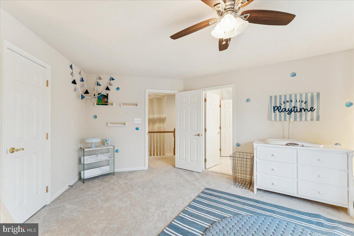 301 MARJORIE LN, HERNDON, Virginia 20170, 4 Bedrooms Bedrooms, ,4 BathroomsBathrooms,Residential,For sale,301 MARJORIE LN,VAFX2279712 MLS # VAFX2279712