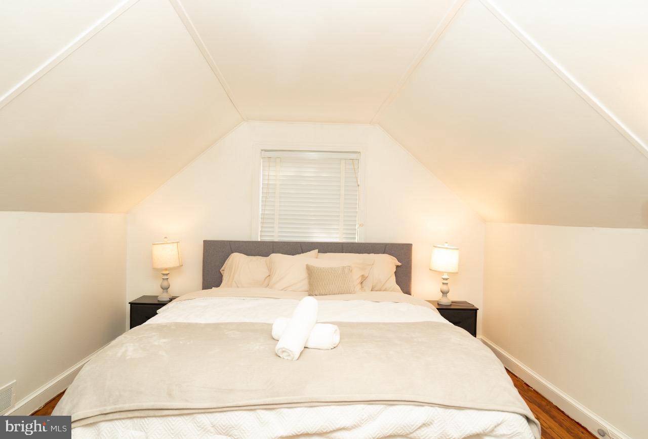 1037 16TH ST S, ARLINGTON, Virginia 22202, 3 Bedrooms Bedrooms, ,2 BathroomsBathrooms,Residential,For sale,1037 16TH ST S,VAAR2066238 MLS # VAAR2066238 1037 16TH ST S, ARLINGTON, Virginia 22202, 3 Bedrooms Bedrooms, ,2 BathroomsBathrooms,Residential,For sale,1037 16TH ST S,VAAR2066238 MLS # VAAR2066238