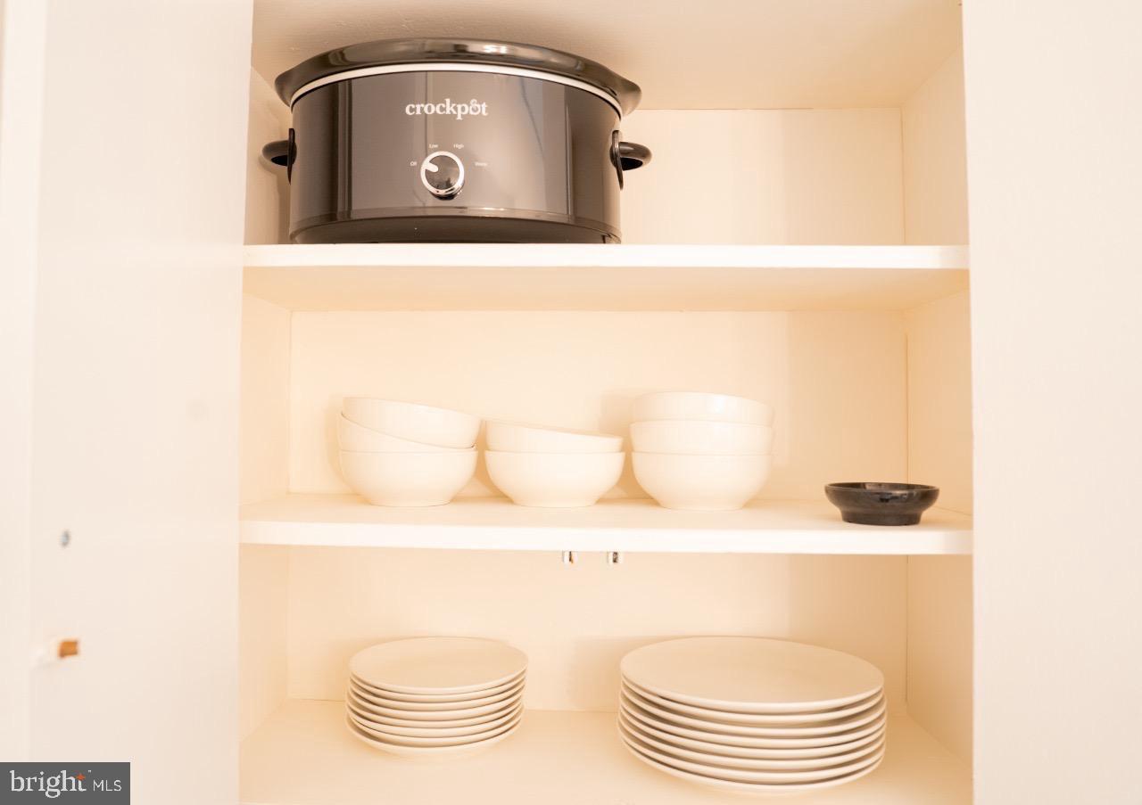 1037 16TH ST S, ARLINGTON, Virginia 22202, 3 Bedrooms Bedrooms, ,2 BathroomsBathrooms,Residential,For sale,1037 16TH ST S,VAAR2066238 MLS # VAAR2066238 1037 16TH ST S, ARLINGTON, Virginia 22202, 3 Bedrooms Bedrooms, ,2 BathroomsBathrooms,Residential,For sale,1037 16TH ST S,VAAR2066238 MLS # VAAR2066238