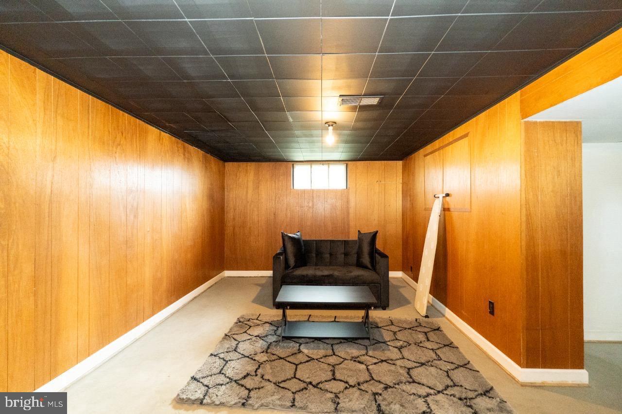 1037 16TH ST S, ARLINGTON, Virginia 22202, 3 Bedrooms Bedrooms, ,2 BathroomsBathrooms,Residential,For sale,1037 16TH ST S,VAAR2066238 MLS # VAAR2066238 1037 16TH ST S, ARLINGTON, Virginia 22202, 3 Bedrooms Bedrooms, ,2 BathroomsBathrooms,Residential,For sale,1037 16TH ST S,VAAR2066238 MLS # VAAR2066238