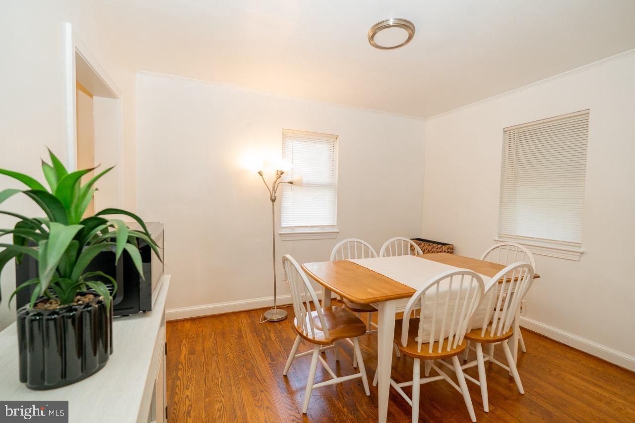 1037 16TH ST S, ARLINGTON, Virginia 22202, 3 Bedrooms Bedrooms, ,2 BathroomsBathrooms,Residential,For sale,1037 16TH ST S,VAAR2066238 MLS # VAAR2066238 1037 16TH ST S, ARLINGTON, Virginia 22202, 3 Bedrooms Bedrooms, ,2 BathroomsBathrooms,Residential,For sale,1037 16TH ST S,VAAR2066238 MLS # VAAR2066238