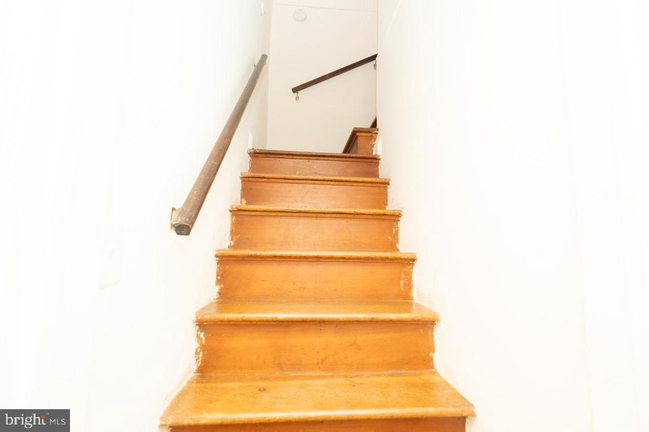 1037 16TH ST S, ARLINGTON, Virginia 22202, 3 Bedrooms Bedrooms, ,2 BathroomsBathrooms,Residential,For sale,1037 16TH ST S,VAAR2066238 MLS # VAAR2066238 1037 16TH ST S, ARLINGTON, Virginia 22202, 3 Bedrooms Bedrooms, ,2 BathroomsBathrooms,Residential,For sale,1037 16TH ST S,VAAR2066238 MLS # VAAR2066238