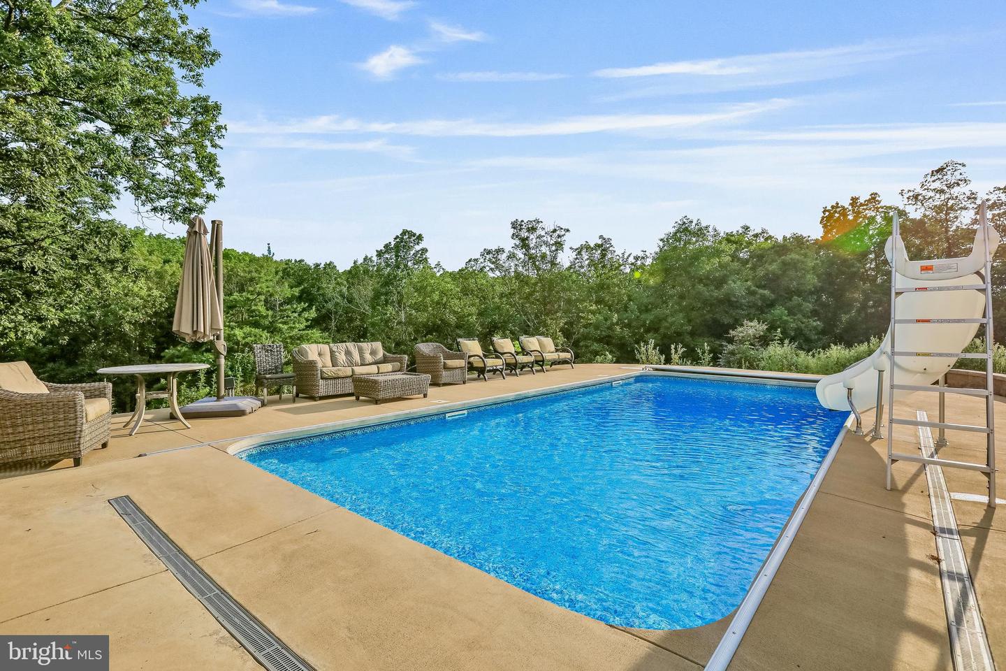 207 WEST VIEW DR DR, WINCHESTER, Virginia 22603, 7 Bedrooms Bedrooms, ,4 BathroomsBathrooms,Residential,For sale,207 WEST VIEW DR DR,VAFV2038118 MLS # VAFV2038118 207 WEST VIEW DR DR, WINCHESTER, Virginia 22603, 7 Bedrooms Bedrooms, ,4 BathroomsBathrooms,Residential,For sale,207 WEST VIEW DR DR,VAFV2038118 MLS # VAFV2038118