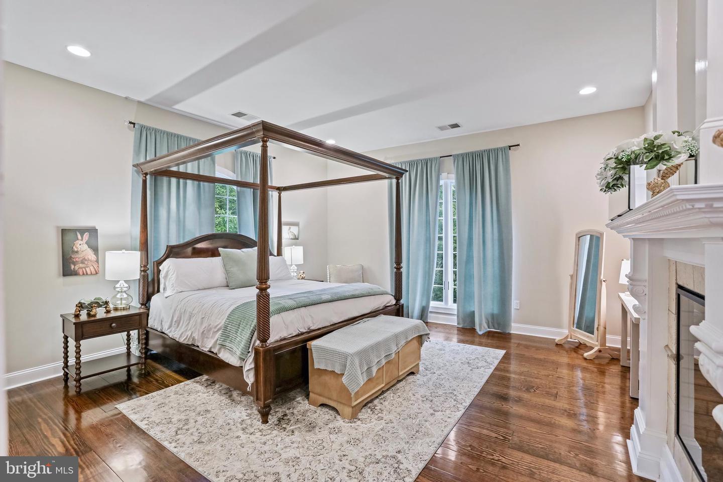 207 WEST VIEW DR DR, WINCHESTER, Virginia 22603, 7 Bedrooms Bedrooms, ,4 BathroomsBathrooms,Residential,For sale,207 WEST VIEW DR DR,VAFV2038118 MLS # VAFV2038118 207 WEST VIEW DR DR, WINCHESTER, Virginia 22603, 7 Bedrooms Bedrooms, ,4 BathroomsBathrooms,Residential,For sale,207 WEST VIEW DR DR,VAFV2038118 MLS # VAFV2038118