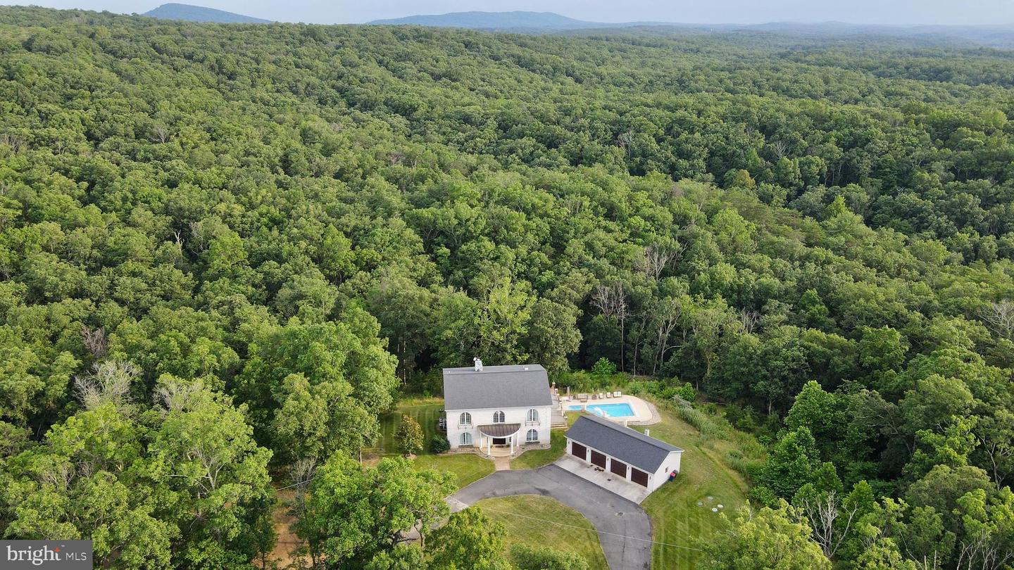 207 WEST VIEW DR DR, WINCHESTER, Virginia 22603, 7 Bedrooms Bedrooms, ,4 BathroomsBathrooms,Residential,For sale,207 WEST VIEW DR DR,VAFV2038118 MLS # VAFV2038118 207 WEST VIEW DR DR, WINCHESTER, Virginia 22603, 7 Bedrooms Bedrooms, ,4 BathroomsBathrooms,Residential,For sale,207 WEST VIEW DR DR,VAFV2038118 MLS # VAFV2038118