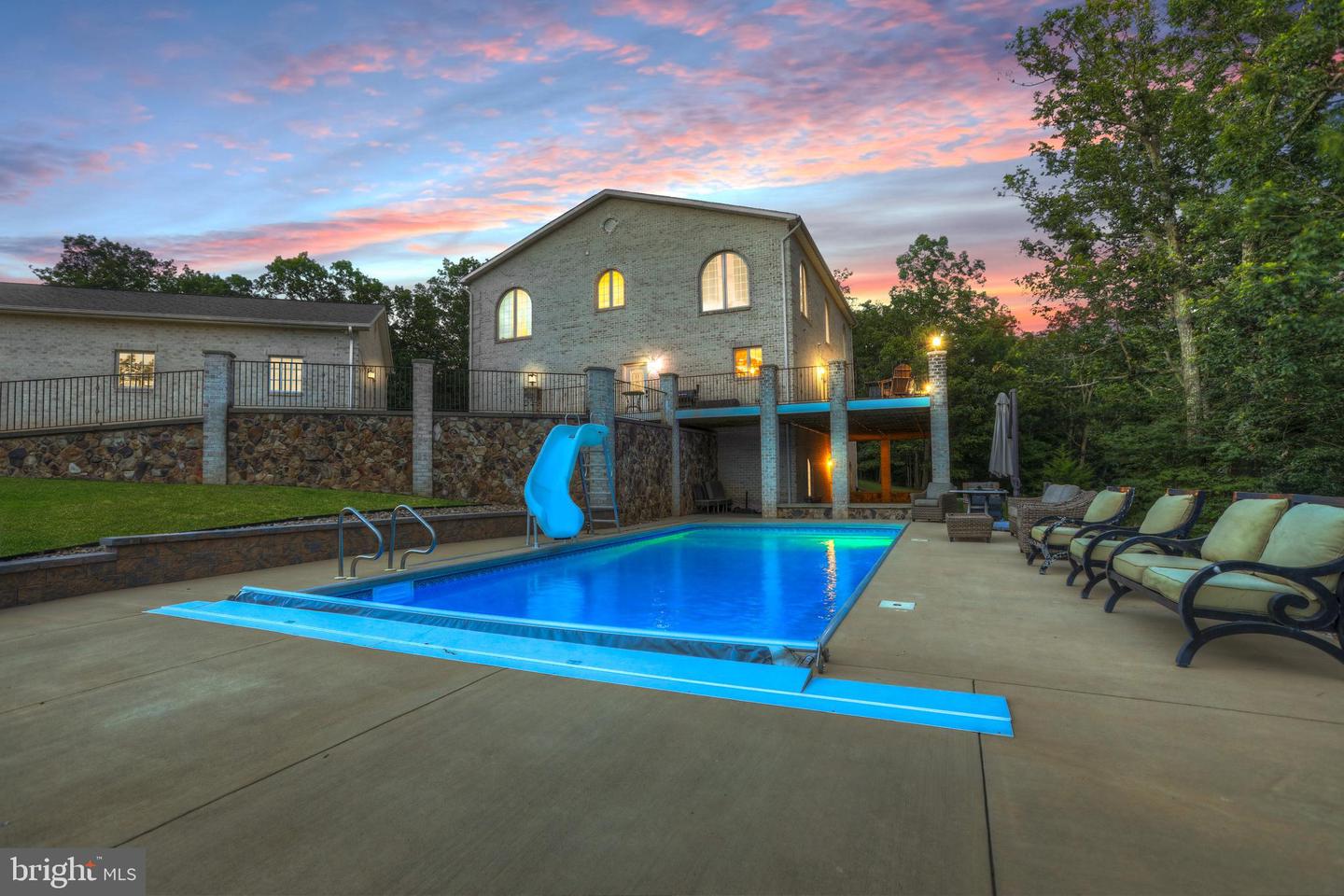 207 WEST VIEW DR DR, WINCHESTER, Virginia 22603, 7 Bedrooms Bedrooms, ,4 BathroomsBathrooms,Residential,For sale,207 WEST VIEW DR DR,VAFV2038118 MLS # VAFV2038118 207 WEST VIEW DR DR, WINCHESTER, Virginia 22603, 7 Bedrooms Bedrooms, ,4 BathroomsBathrooms,Residential,For sale,207 WEST VIEW DR DR,VAFV2038118 MLS # VAFV2038118