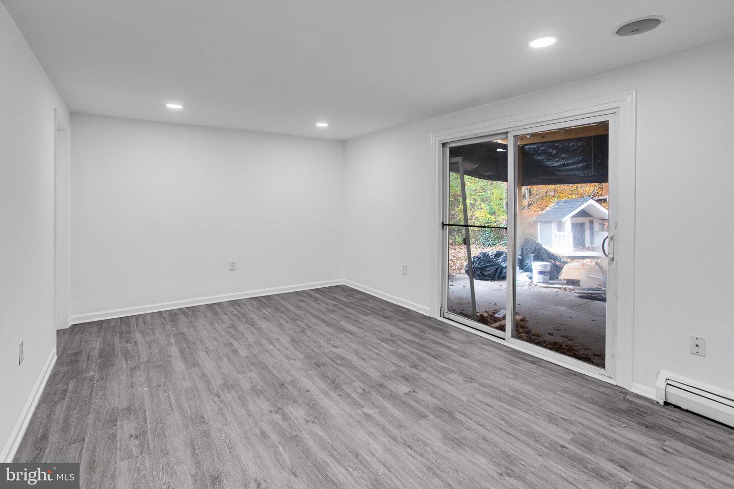 3412 BEAUMONT RD, WOODBRIDGE, Virginia 22193, 4 Bedrooms Bedrooms, ,2 BathroomsBathrooms,Residential,For sale,3412 BEAUMONT RD,VAPW2108016 MLS # VAPW2108016