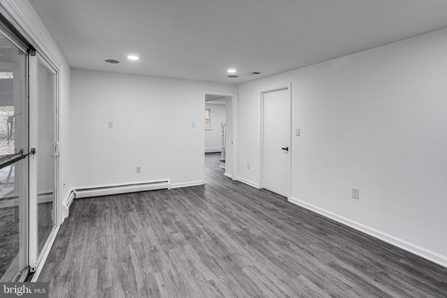 3412 BEAUMONT RD, WOODBRIDGE, Virginia 22193, 4 Bedrooms Bedrooms, ,2 BathroomsBathrooms,Residential,For sale,3412 BEAUMONT RD,VAPW2108016 MLS # VAPW2108016