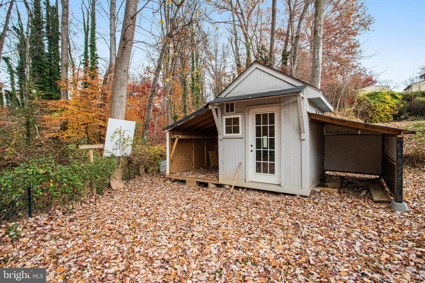 3412 BEAUMONT RD, WOODBRIDGE, Virginia 22193, 4 Bedrooms Bedrooms, ,2 BathroomsBathrooms,Residential,For sale,3412 BEAUMONT RD,VAPW2108016 MLS # VAPW2108016