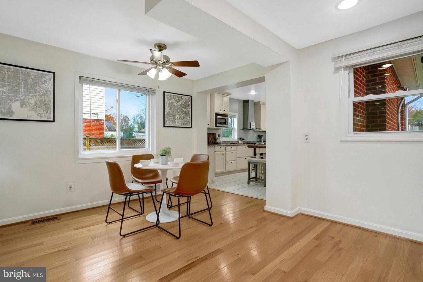 6828 KENYON DR, ALEXANDRIA, Virginia 22307, 2 Bedrooms Bedrooms, ,2 BathroomsBathrooms,Residential,For sale,6828 KENYON DR,VAFX2279732 MLS # VAFX2279732 6828 KENYON DR, ALEXANDRIA, Virginia 22307, 2 Bedrooms Bedrooms, ,2 BathroomsBathrooms,Residential,For sale,6828 KENYON DR,VAFX2279732 MLS # VAFX2279732