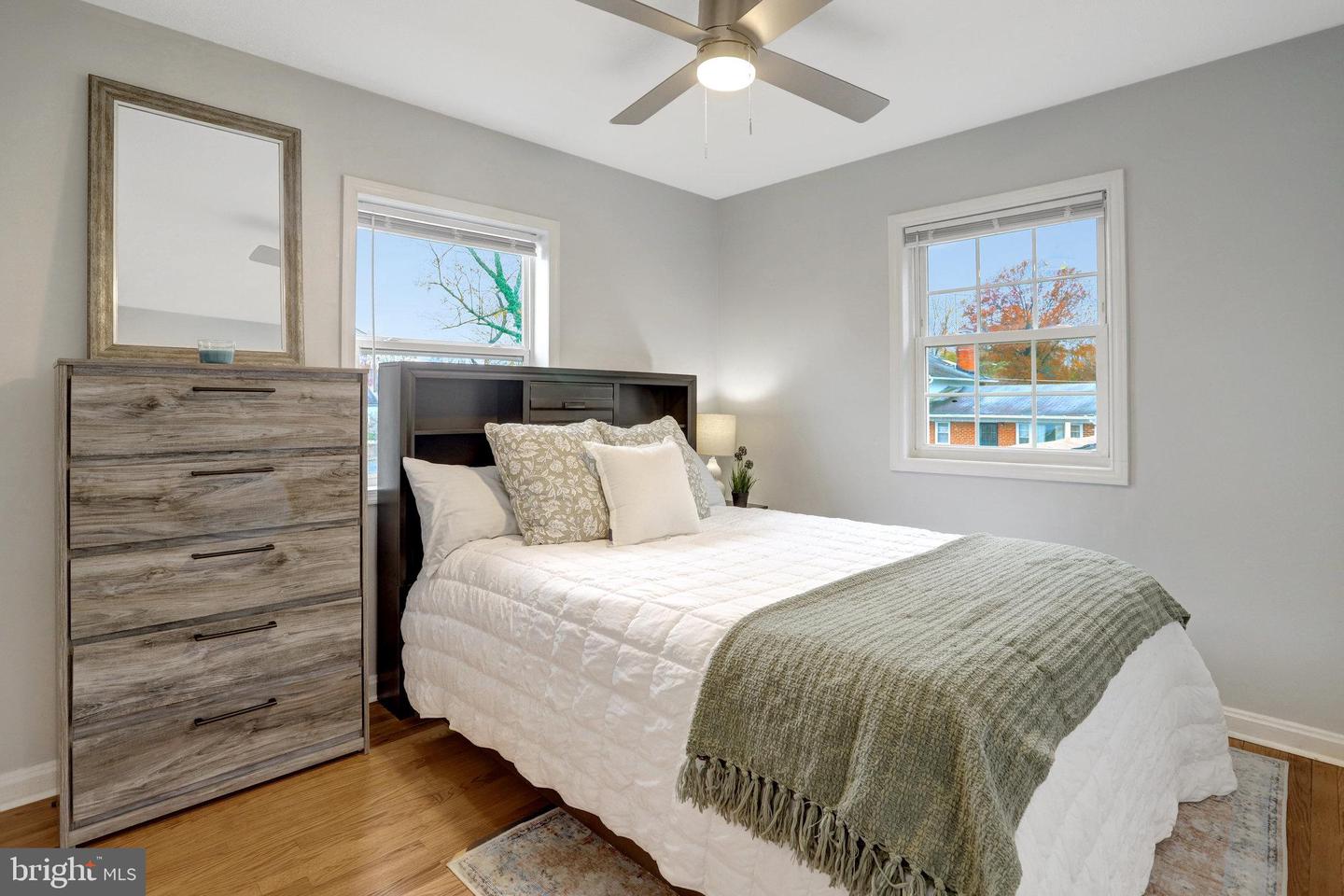 6828 KENYON DR, ALEXANDRIA, Virginia 22307, 2 Bedrooms Bedrooms, ,2 BathroomsBathrooms,Residential,For sale,6828 KENYON DR,VAFX2279732 MLS # VAFX2279732 6828 KENYON DR, ALEXANDRIA, Virginia 22307, 2 Bedrooms Bedrooms, ,2 BathroomsBathrooms,Residential,For sale,6828 KENYON DR,VAFX2279732 MLS # VAFX2279732