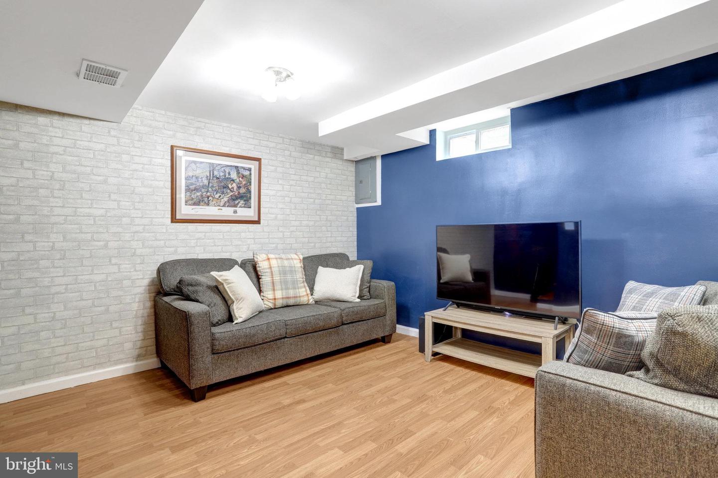 6828 KENYON DR, ALEXANDRIA, Virginia 22307, 2 Bedrooms Bedrooms, ,2 BathroomsBathrooms,Residential,For sale,6828 KENYON DR,VAFX2279732 MLS # VAFX2279732 6828 KENYON DR, ALEXANDRIA, Virginia 22307, 2 Bedrooms Bedrooms, ,2 BathroomsBathrooms,Residential,For sale,6828 KENYON DR,VAFX2279732 MLS # VAFX2279732