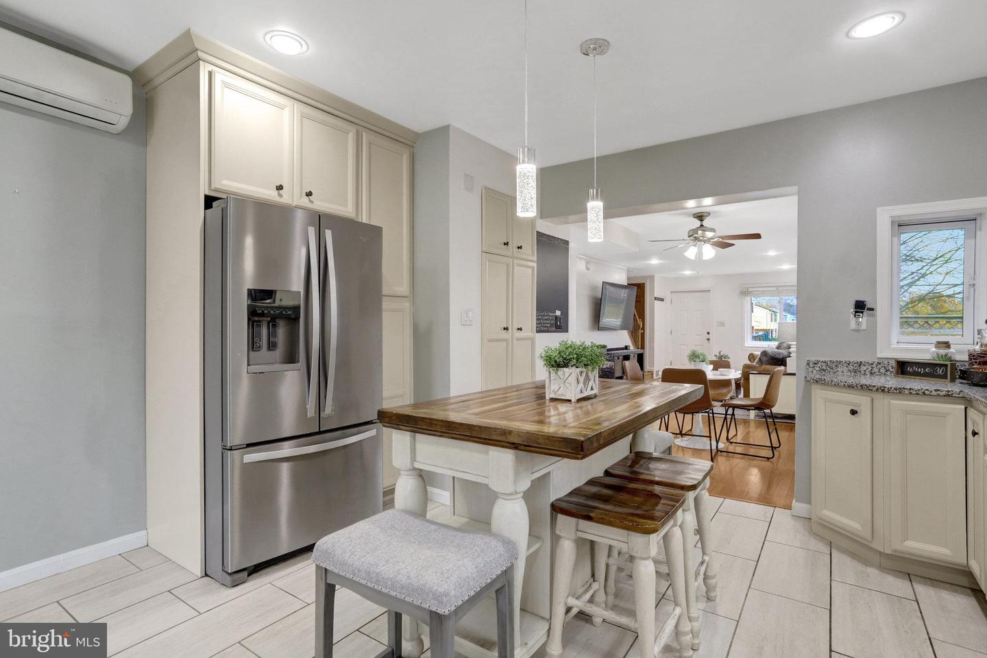 6828 KENYON DR, ALEXANDRIA, Virginia 22307, 2 Bedrooms Bedrooms, ,2 BathroomsBathrooms,Residential,For sale,6828 KENYON DR,VAFX2279732 MLS # VAFX2279732 6828 KENYON DR, ALEXANDRIA, Virginia 22307, 2 Bedrooms Bedrooms, ,2 BathroomsBathrooms,Residential,For sale,6828 KENYON DR,VAFX2279732 MLS # VAFX2279732