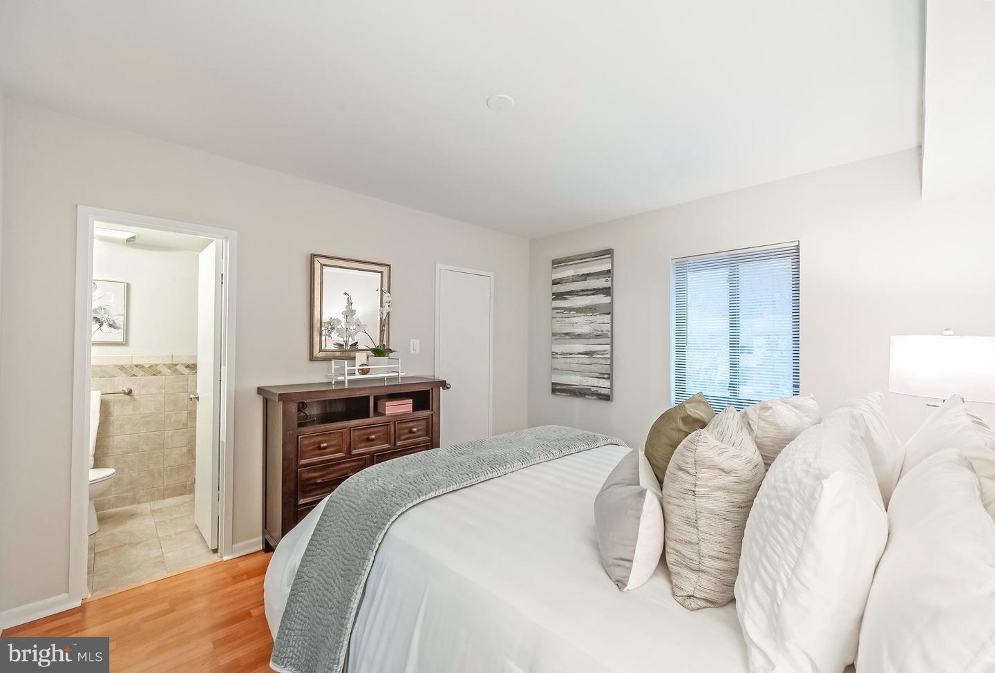 11657 STONEVIEW SQ #97/22C, RESTON, Virginia 20191, 3 Bedrooms Bedrooms, ,2 BathroomsBathrooms,Residential,For sale,11657 STONEVIEW SQ #97/22C,VAFX2279736 MLS # VAFX2279736 11657 STONEVIEW SQ #97/22C, RESTON, Virginia 20191, 3 Bedrooms Bedrooms, ,2 BathroomsBathrooms,Residential,For sale,11657 STONEVIEW SQ #97/22C,VAFX2279736 MLS # VAFX2279736