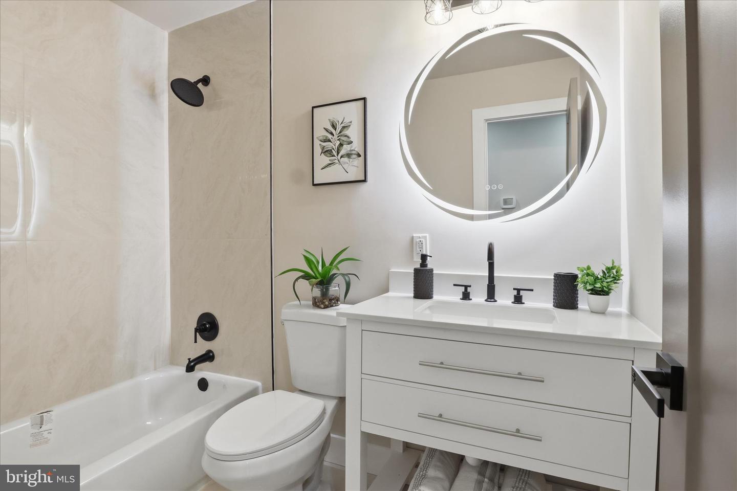 6112 REDWOOD LN, ALEXANDRIA, Virginia 22310, 5 Bedrooms Bedrooms, ,3 BathroomsBathrooms,Residential,For sale,6112 REDWOOD LN,VAFX2279746 MLS # VAFX2279746