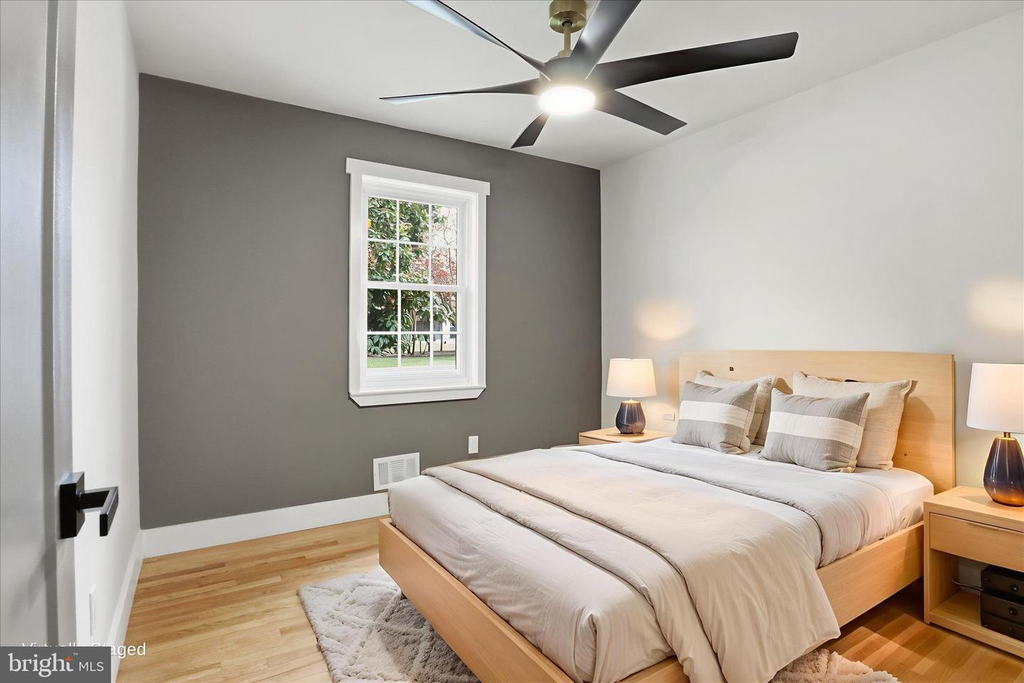 6112 REDWOOD LN, ALEXANDRIA, Virginia 22310, 5 Bedrooms Bedrooms, ,3 BathroomsBathrooms,Residential,For sale,6112 REDWOOD LN,VAFX2279746 MLS # VAFX2279746