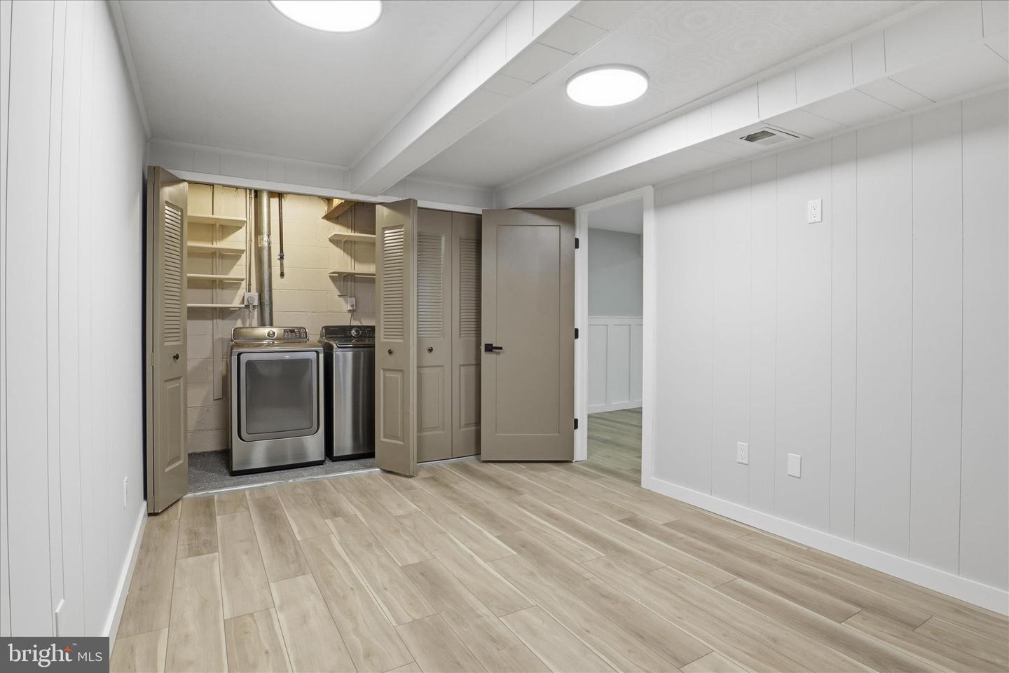 6112 REDWOOD LN, ALEXANDRIA, Virginia 22310, 5 Bedrooms Bedrooms, ,3 BathroomsBathrooms,Residential,For sale,6112 REDWOOD LN,VAFX2279746 MLS # VAFX2279746