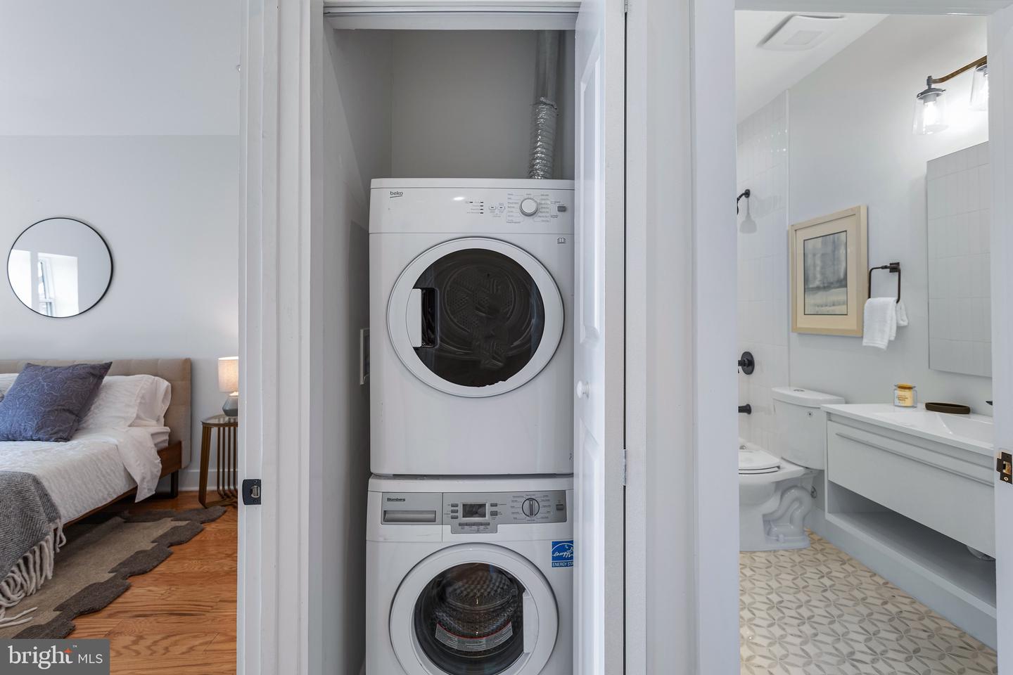 1118 NEAL ST NE #PH-2, WASHINGTON, District Of Columbia 20002, 4 Bedrooms Bedrooms, ,3 BathroomsBathrooms,Residential,For sale,1118 NEAL ST NE #PH-2,DCDC2232446 MLS # DCDC2232446